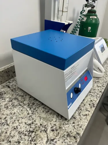 Centrifuga Benfer BMC