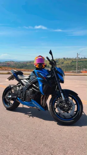 Suzuki GSX-S750 2021 | 24.000 km | 2º Dono | Revisada | Original