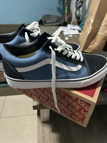 Vendo Tênis vans Knu Skool Navy