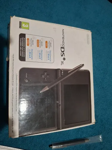 Nintendo DSi XL
