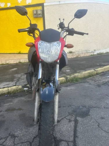 Factor 150 2018 em ótimo estado 