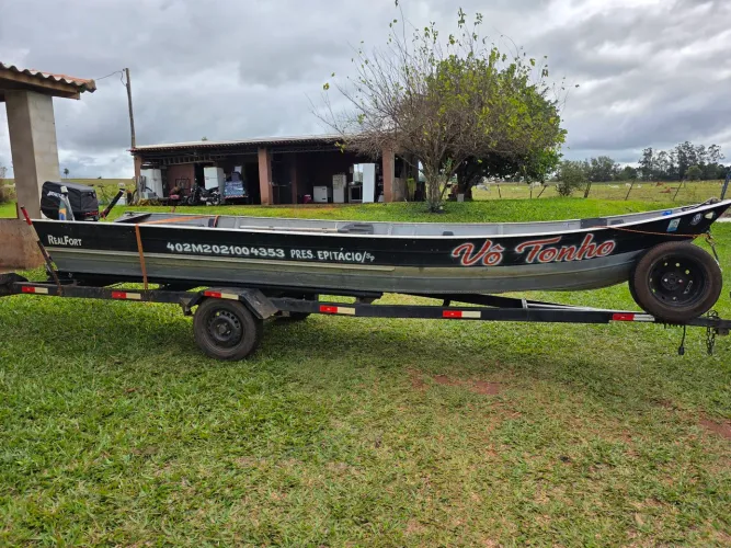 Barco pesca