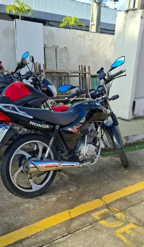 Fan 125 muito nova