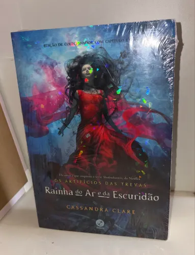 livro rainha do ar e da escuridão