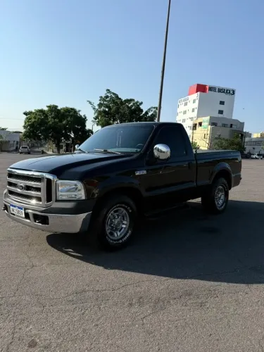Ford F-250 XLT 3.9 4X2 Diesel TB 2008