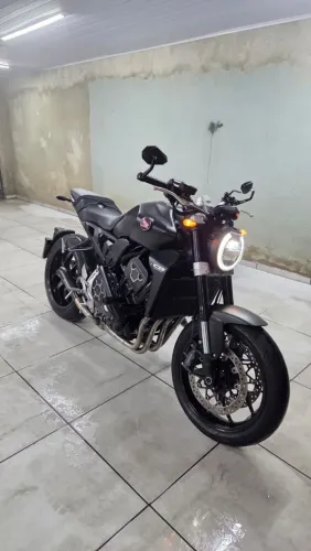 CB 1000R 2021