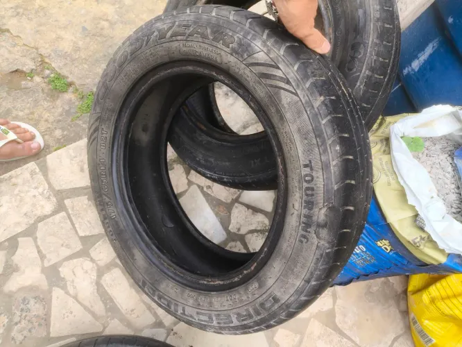 Pneu 175/65 Aro 14