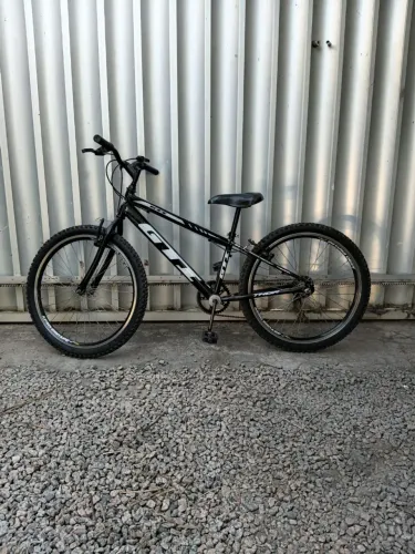 Bicicleta aro 24