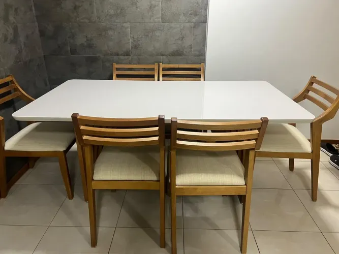 Mesa de 6 lugares