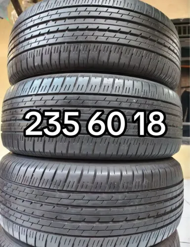 Pneus 235 60 18