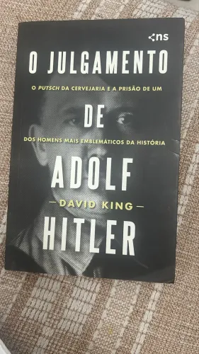 Livro o julgamento de adolf hiler