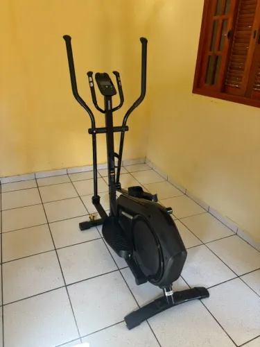 Elíptico Decathlon EL520B