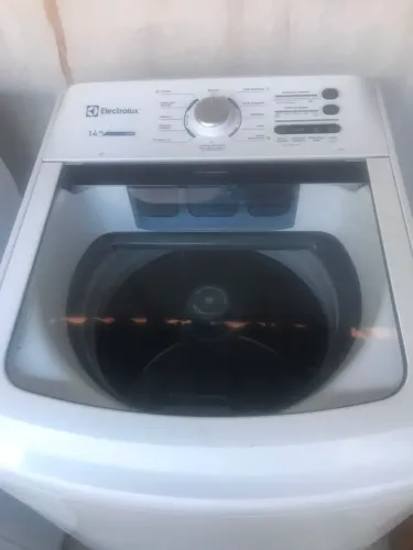 Máquina de lavar Electrolux 14kg