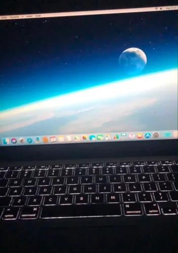 MacBook Air 13