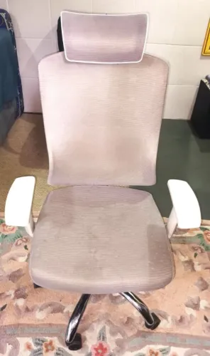 Cadeira de escritório ergonômica