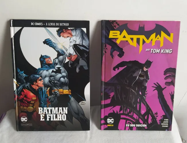 DC Comics A Lenda do Batman - Kit com 2 HQs em Capa Dura - estado de novo.