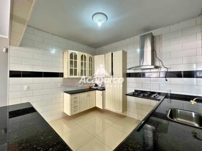 Casa para alugar com 03 dormitórios sendo 01 suíte no bairro Balneário Riviera em American