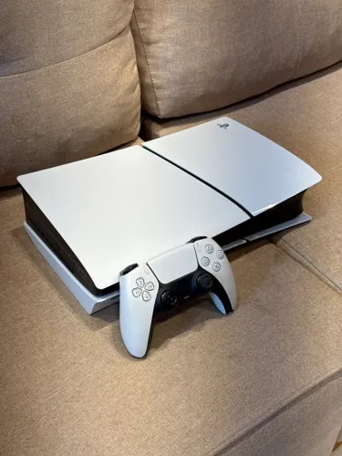 Ps5 slim 1TB, com leitor de disco