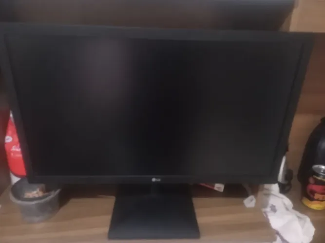 Monitor gamer LG 21 polegadas novo