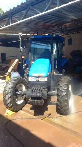 Trator New Holland TL75E ano 2013