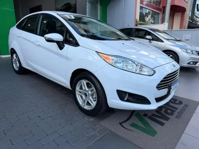 Ford Fiesta Sedan SEL 1.6 16V Flex Mec. 2017