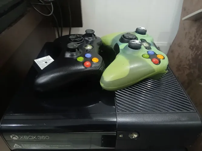 Xbox 360 bivolt desbloqueado RGH