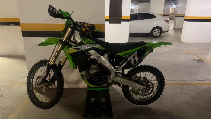 Kawasaki pra trilha super novo e com preventiva!