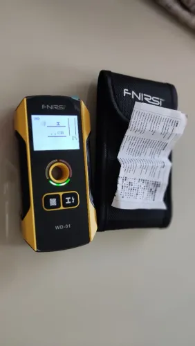 Vendo Detector de madeira fios aço em alvenaria.