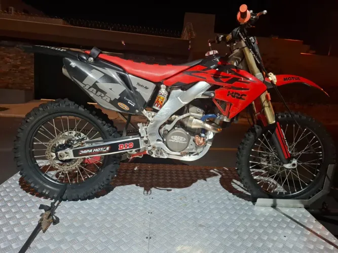  CRF 250R