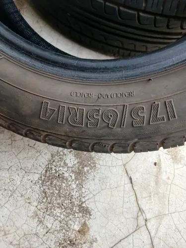 Pneus
