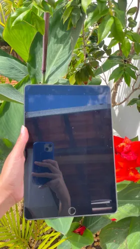 iPad 9 geração (acompanha caneta touch e capa magnética)