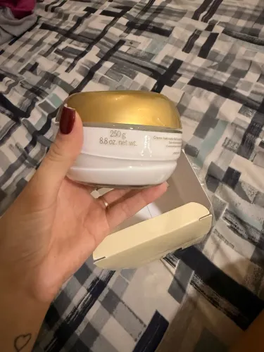 Creme Lily Boticário