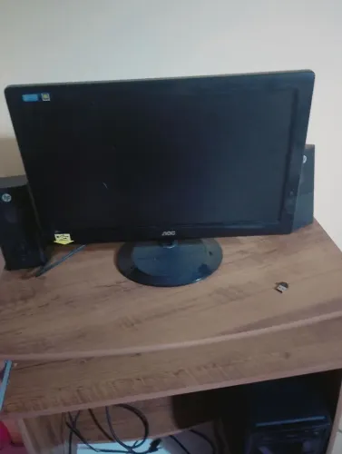 Monitor AOC por 200