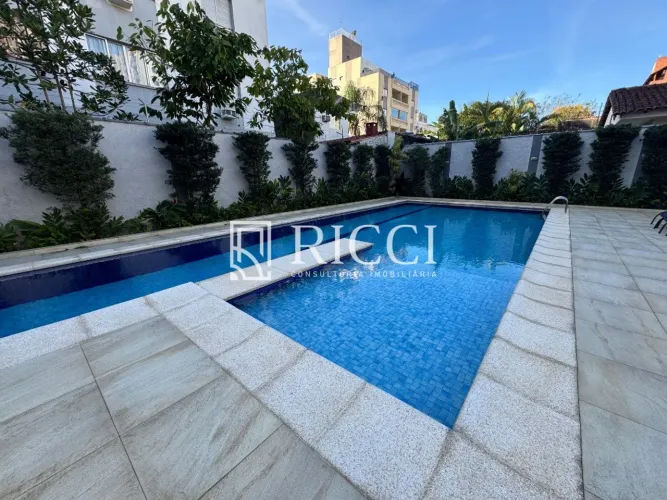 Apartamento na Enseada Guarujá - 4 quartos, piscina, 2 vagas