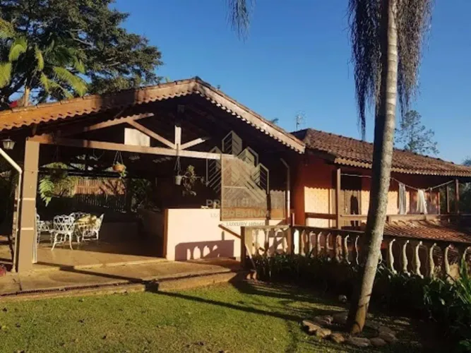 Chácara com 4 dormitórios à venda, 245 m² por R$ 980.000,00 - Ponte Alta - Atibaia/SP
