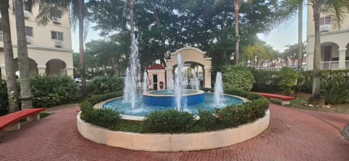 Vendo Apartamento com 2 Suítes no Condomínio Nova Barra