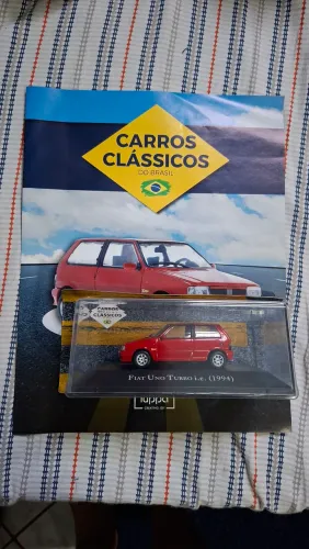 Miniatura Fiat Uno Turbo 1/43