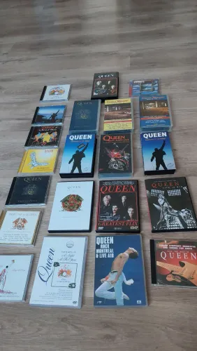 Coleção banda Queen VHS DVD CD