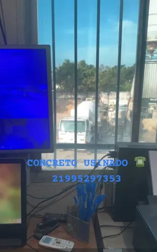 CONCRETO BOMBEADO E PISO POLIDO RIO DE JANEIRO-BRASIL 