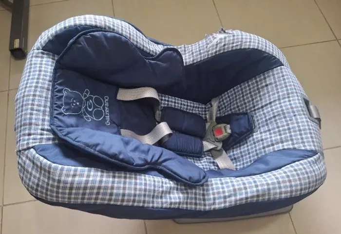 Bebê conforto + Cadeirinha de criança para carro