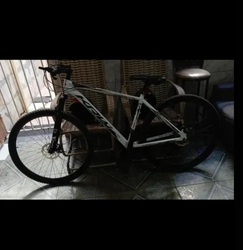 Bicicleta linda aro.29 toda filé venha conferir