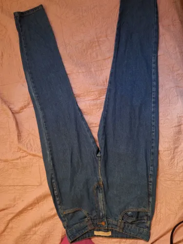 Calça jeans mom