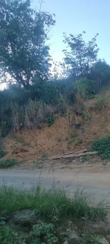 Vendo Lote de 450 m2 no bairro Alegre em Timóteo