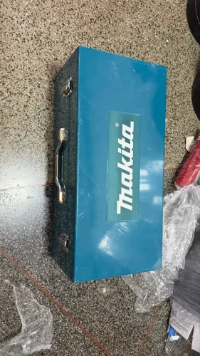 Plaina desbastadora para concreto Makita PC5000C