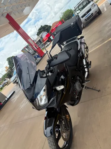 SUZUKI DL 1000 cilindradas conservadíssima