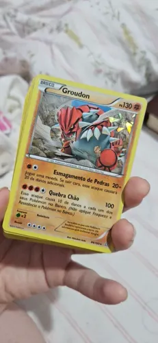 Coleção de 50 cartinhas pokemon (maioria energia)