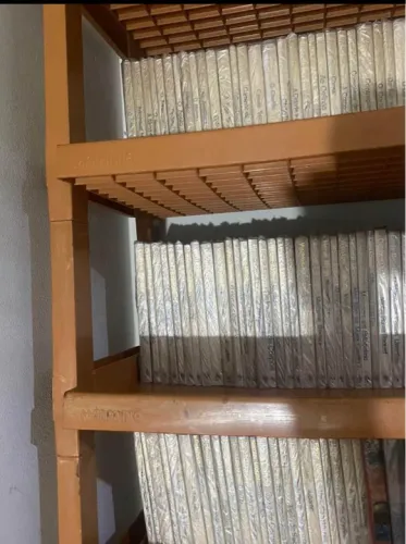 Vendo 100 livros da coleção Grandes Sucessos.