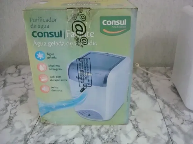 Purificador de agua Consul facilite apenas funcionando agua normal