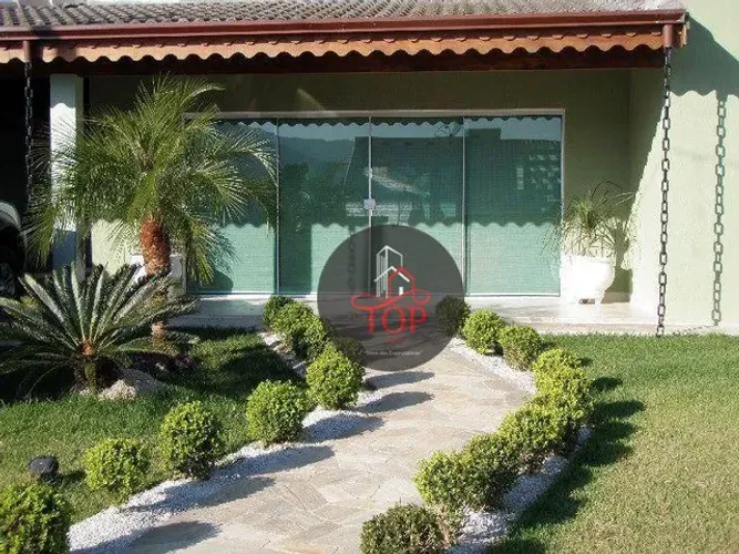 Sobrado com 4 quartos à venda, 300 m² por R$ 1.650.000 - Boracéia - Bertioga/SP