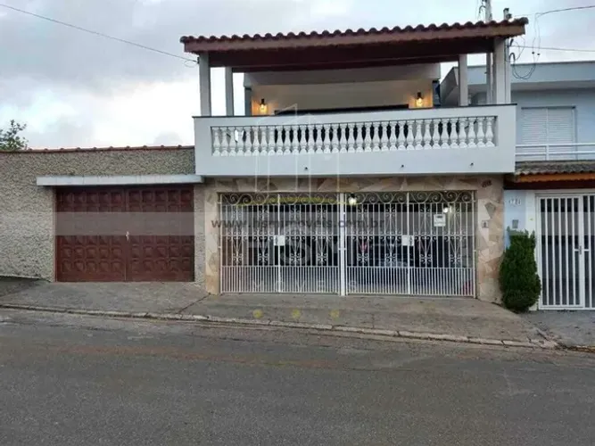 Casa para aluguel, 4 quartos, 5 vagas, Vila Scarpelli - Santo André/SP
